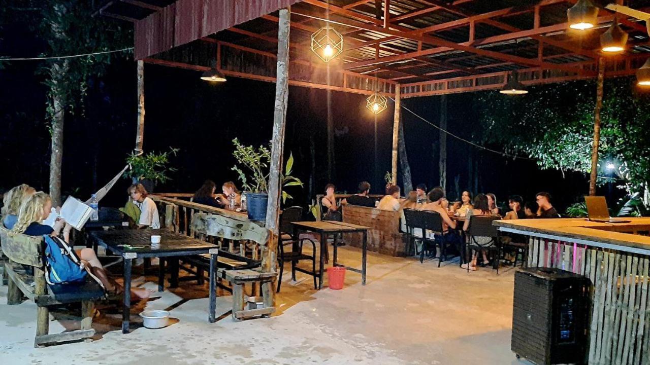 Koh Rong Lagoon Kaoh Touch Dış mekan fotoğraf